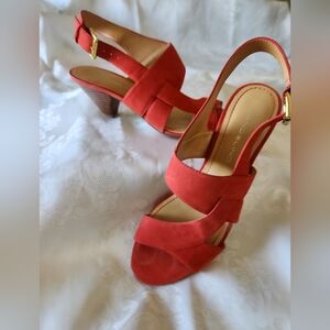 Gorgeous Bandolino Red Nubuck "Camryn" Leather Heeled Sandals Sz 8M!